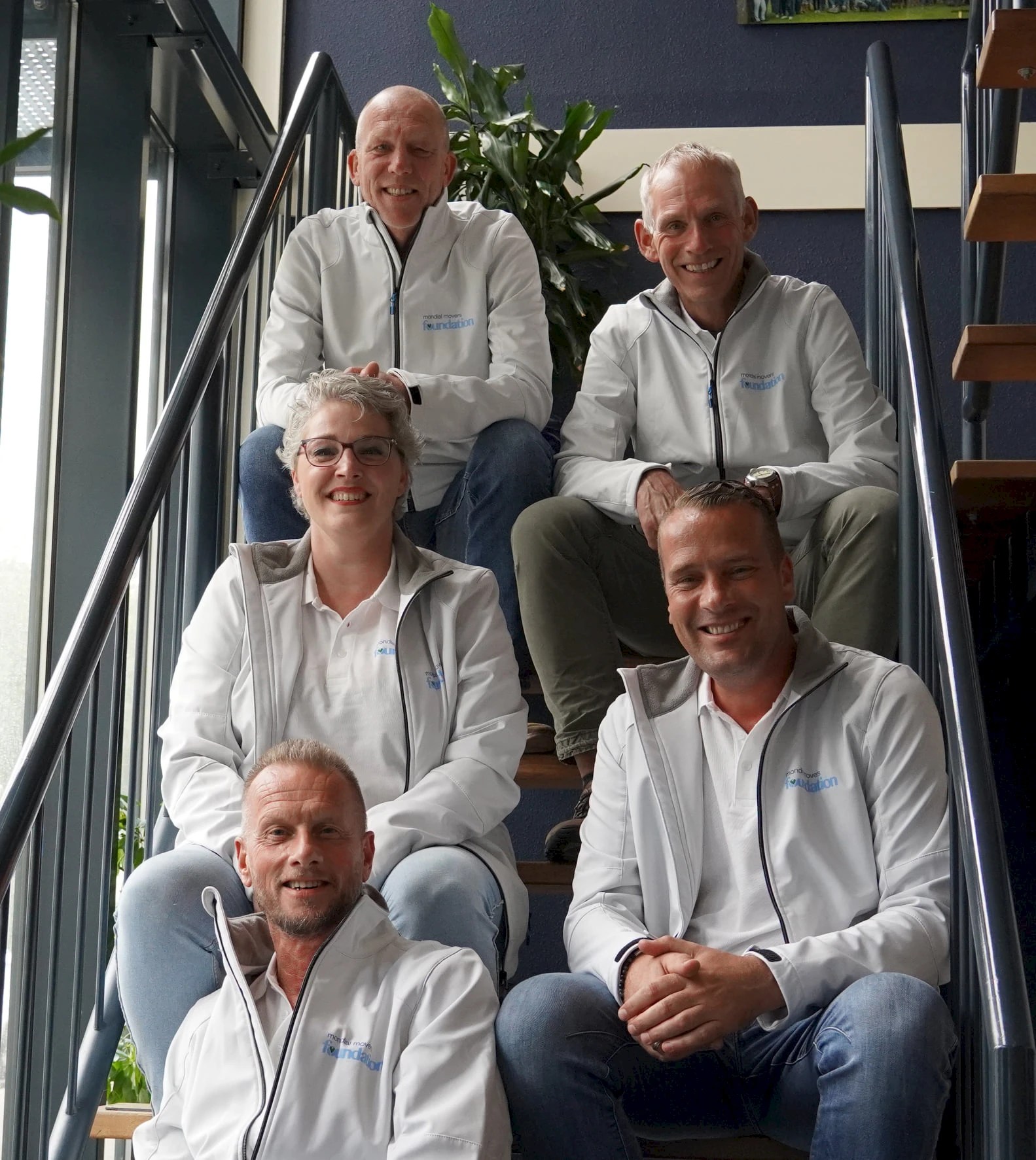 Mondial Movers Foundation kijkt trots terug op eerste jaar (team.jpg)